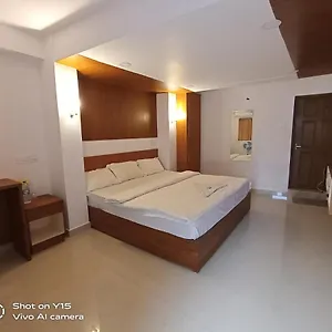 Magnet Hotel Maraiyur